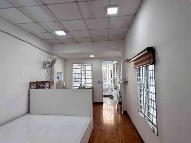 [L2515*] Nhà tốt Bình Thạnh cách QL13 đúng 100m, sổ riêng - Giá 5.x tỷ