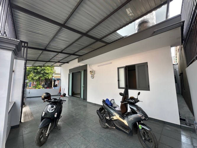 H2548* Chủ ngộp nợ ngân hàng bán gấp nhà MT chợ Linh Trung giá chỉ 13.x tỷ