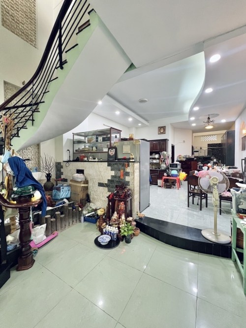 [D2571*] Nhu cầu thuê cực cao! Đất xây CHDV gần Ngã Tư Hàng Xanh, 15.x tỷ