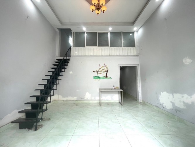 [KH028*] Nhà ngang 5m vuông vức cách MT Phan Huy Ích 50m, 5.x tỷ