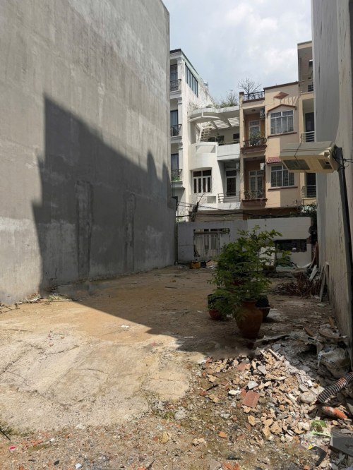 [L2587*] Đất xây tòa nhà văn phòng sát Phạm Văn Đồng, Bình Thạnh - Giá 12.x tỷ