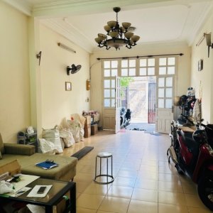 [H2626*] Nhà hẻm xe hơi gần ĐH Văn Lang giảm hẳn 2 tỷ, giá 17.x tỷ