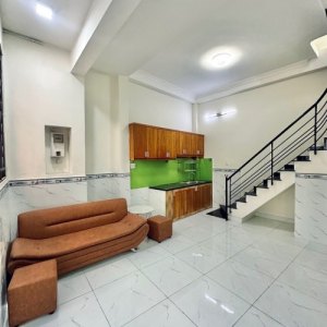 [L2711] Nhà tốt 3T Lê Lai gần Bệnh viện 175, xách vali ở liền, 3.x tỷ