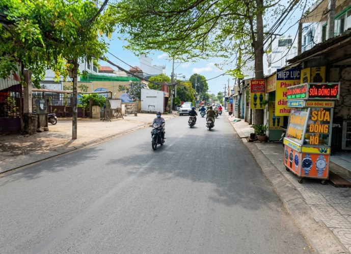 [H2738*] Siêu phẩm mặt tiền Lê Đức Thọ sát Chợ Xóm Mới 239m2, 22.x tỷ