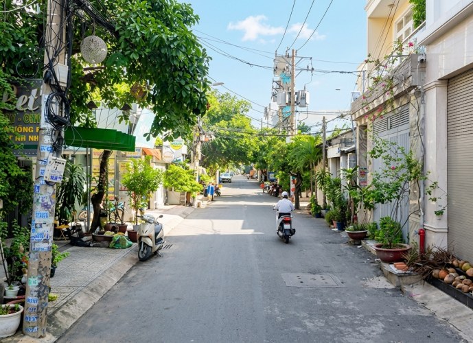 [K2782*] Tòa CHDV 13PN mặt tiền Trần Bá Giao sát Cầu Sắt Vườn Lài - 16.x tỷ