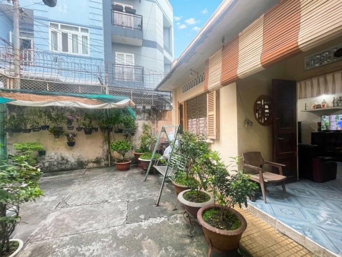 O2796* NHÀ SÂN VƯỜN 242M2 sát NGÃ 6 GÒ VẤP - GIÁ 2X TỶ