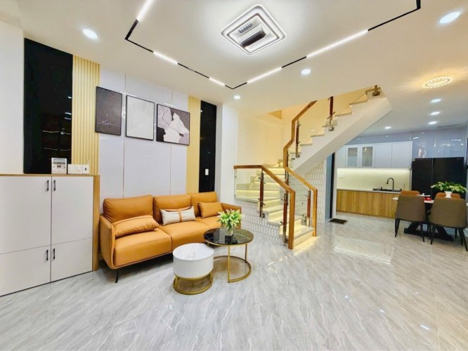 T2827 Bán nhà vuông vức sát Vincom Quang Trung 4.x tỷ