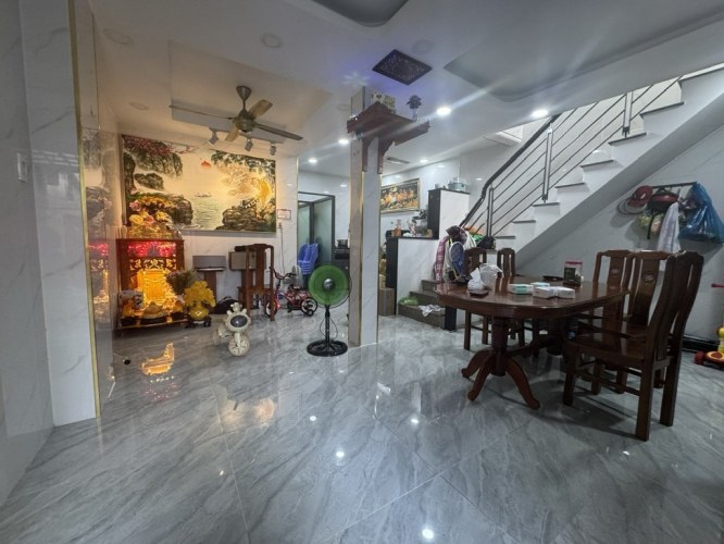 D2843* mới xây Ở ngay sát Ngã 6 Gò Vấp 40m2 Giá 4.x Tỷ