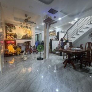 D2843* mới xây Ở ngay sát Ngã 6 Gò Vấp 40m2 Giá 4.x Tỷ