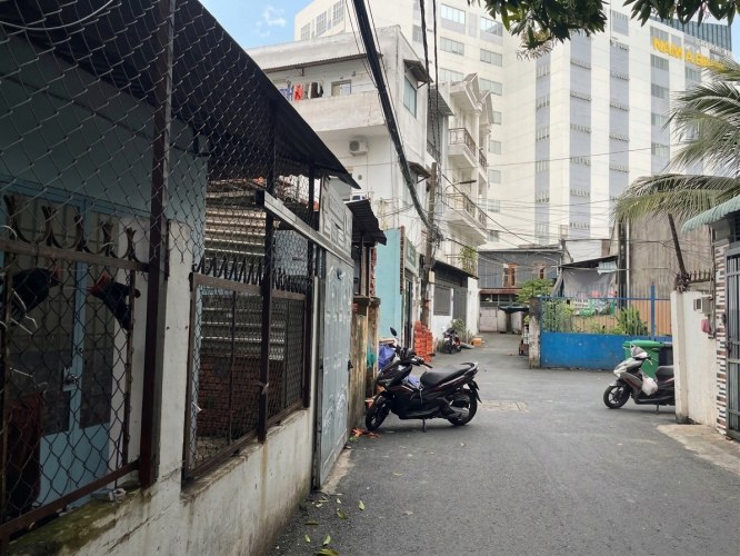 D2872* MT Hẻm 4.5m gần Chợ An Nhơn Giá 13.x Tỷ
