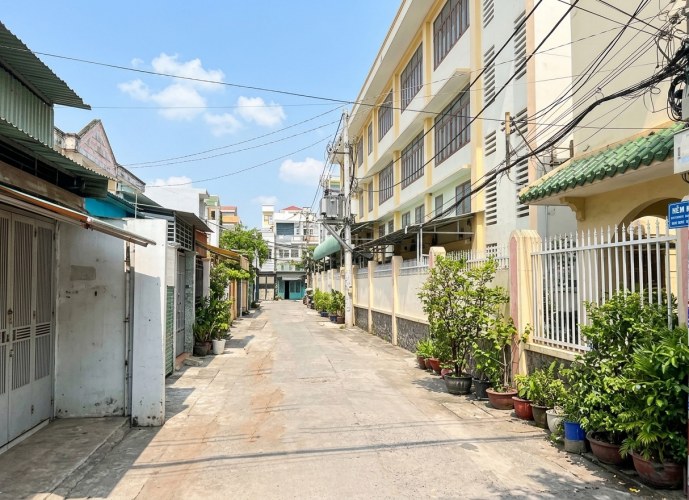 [T5886*] Nhà 1/ HXH nở hậu gần chợ Xóm Mới Gò Vấp 7.x tỷ