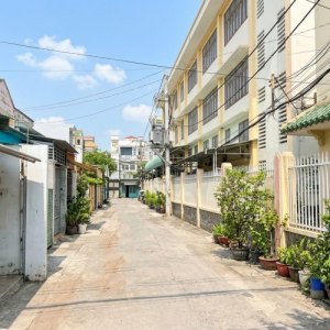[T5886*] Nhà 1/ HXH nở hậu gần chợ Xóm Mới Gò Vấp 7.x tỷ