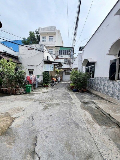 T5892 | Nhà 2PN Mới Ở ngay Cách Thống Nhất 100m | Giá 2.x Tỷ