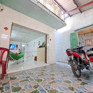 [H2891*] Nhà sổ hồng riêng nở bụng tài lộc gần Chợ Hóc Môn 2.x tỷ