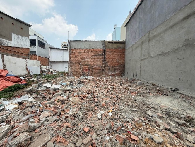 [T2904*] Đất trống xây 7 tầng sát Chợ Xóm Mới, hẻm Lê Đức Thọ, nhỉnh 5.x tỷ