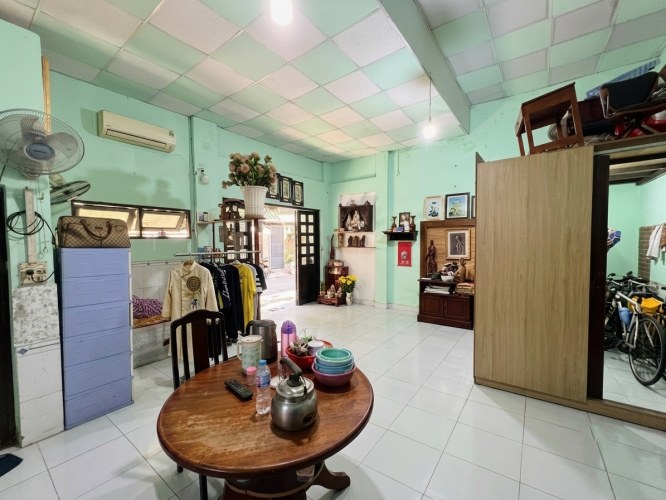 [DP120*] Cơ hội sở hữu nhà Nguyễn Văn Quá giá hấp dẫn.