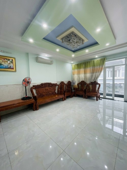 [O2931] mới xây ở ngay sát Cầu Trường Đai Lê Đức Thọ, 5x20m, 9.x tỷ