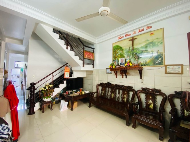 [T2940*] Nhà 3 tầng DTTT 81m2 sát Chợ Xóm Mới Lê Đức Thọ - 6.x tỷ