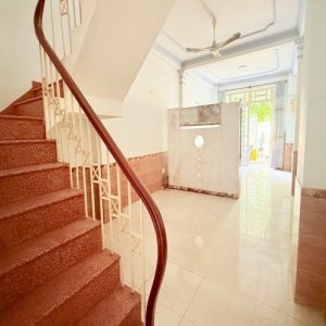 [L2936] Nhà vuông A4 sát Chợ Xóm Mới Đường Số 9 - 9.x tỷ