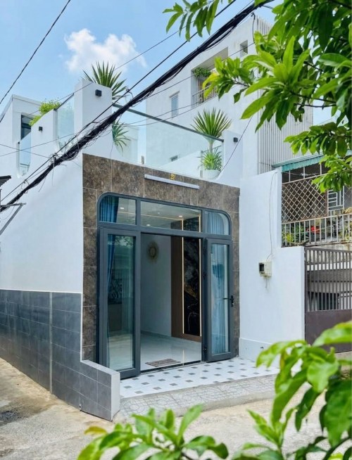 [H2992*] nhà xinh 2 tầng Sân thượng Phan Huy Ích, Cách Đường 50m, Giá 5.x Tỷ