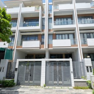 [L3090] BÁN NHÀ VẠN PHÚC CITY CÓ THANG MÁY - 24.x TỶ
