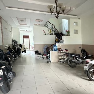H3117* Nhà 12x37m 1/ QL13 Hiệp Bình thu nhập 24.x tỷ