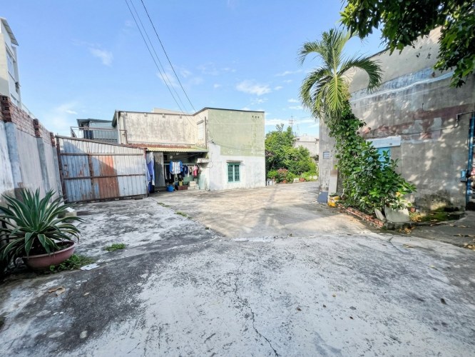 D3133 Đất Giá Cực Rẻ 1065m2 Ngang 51m sát Vạn Phúc 9x Tỷ