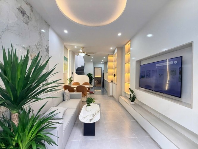 O3144 Nhà RẺ QUÁ SHR 1/ Nguyễn Công Trứ 3PN Chỉ 6.x Tỷ