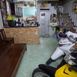 H3187 Bán Nhà giá rẻ 1/ Nguyễn Công Hoan lô đất vuông SHR Nhỉnh 8.x Tỷ