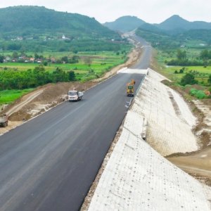 Săn đất ven cao tốc: Chiến lược đầu tư trước giờ G